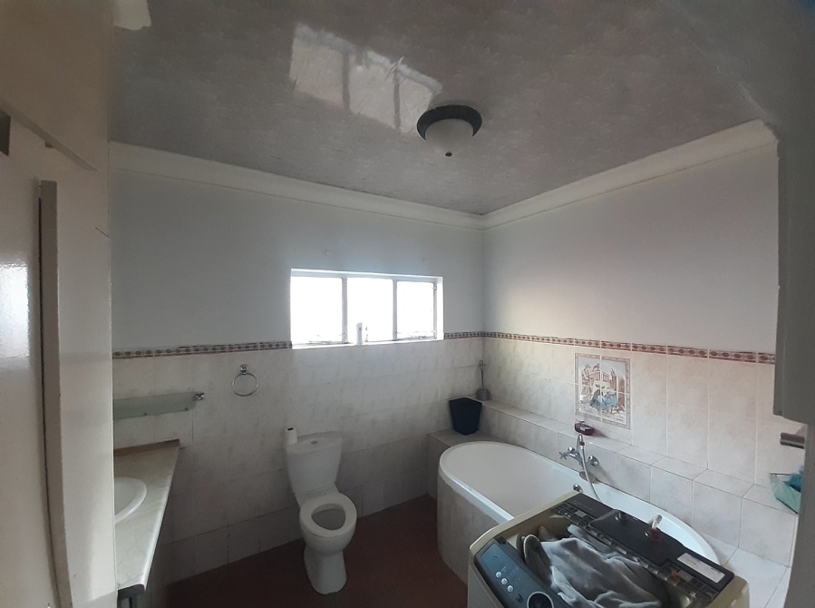 6 Bedroom Property for Sale in Hilton Free State